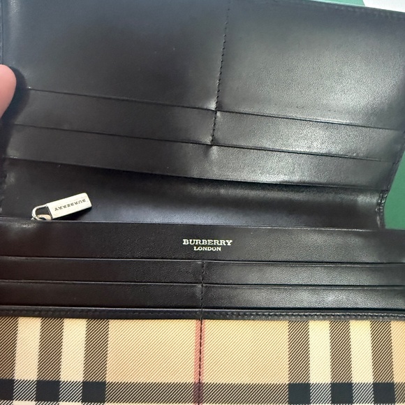 Burberry long wallet - Picture 7 of 8